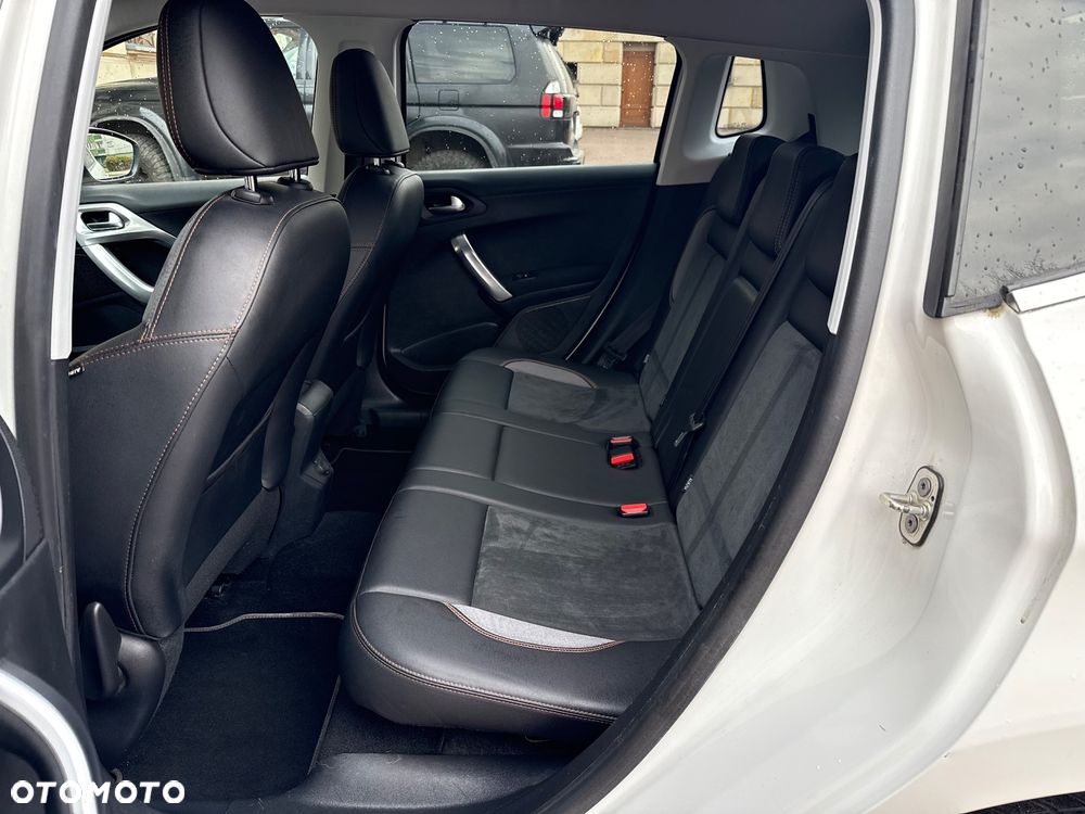 Peugeot 2008 1.2 Pure Tech GPF Crossway S&S - 6