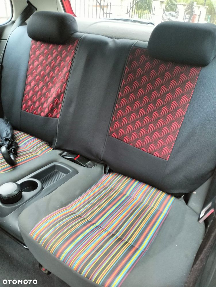 Volkswagen Fox ver-1-2 - 2