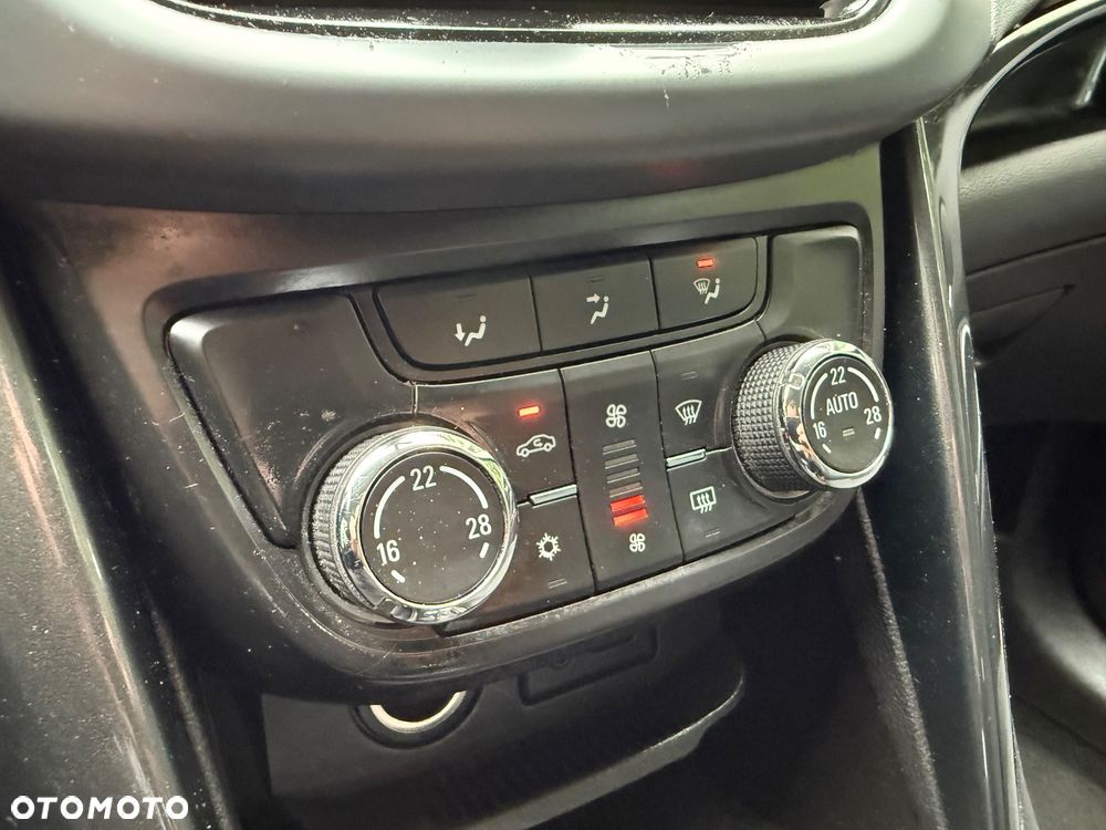 Opel Zafira 1.6 CDTI Cosmo - 37