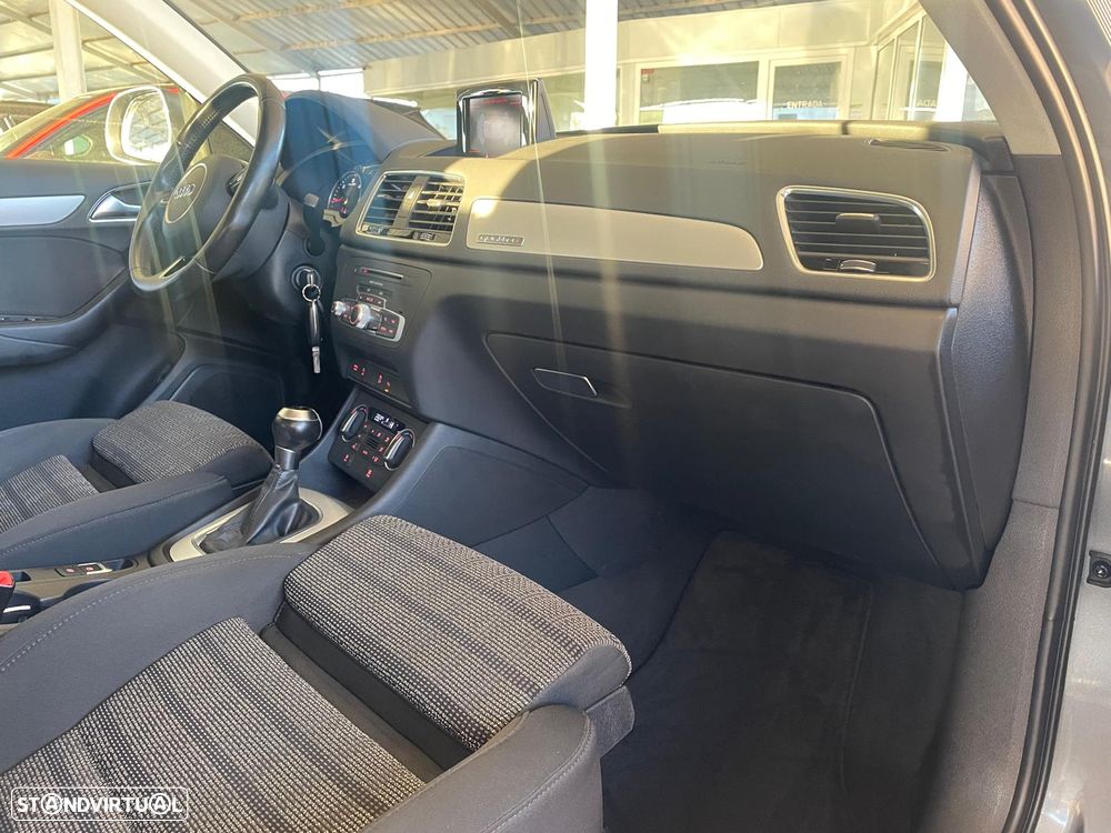 Audi Q3 2.0 TDI quattro S-line S tronic - 25