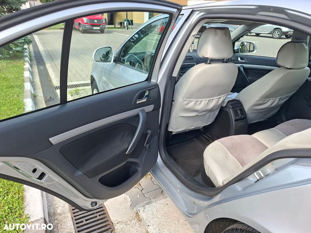 Skoda Octavia 1.2 TSI Drive - 12