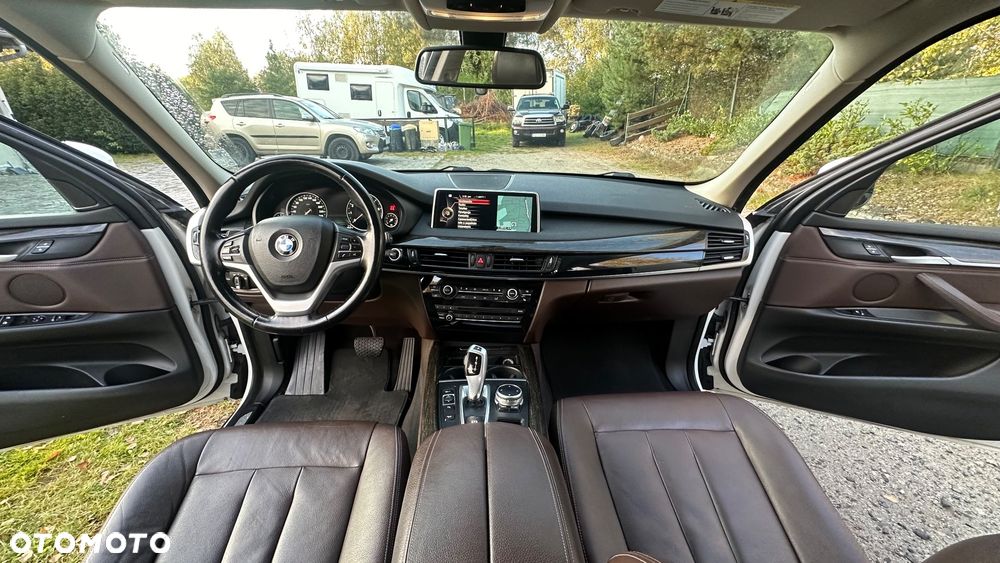 BMW X5 xDrive35i Edition Exclusive - 21