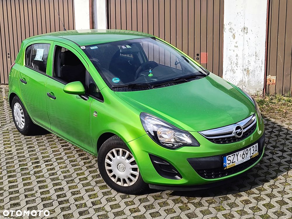 Opel Corsa 1.4 16V Color Edition - 9