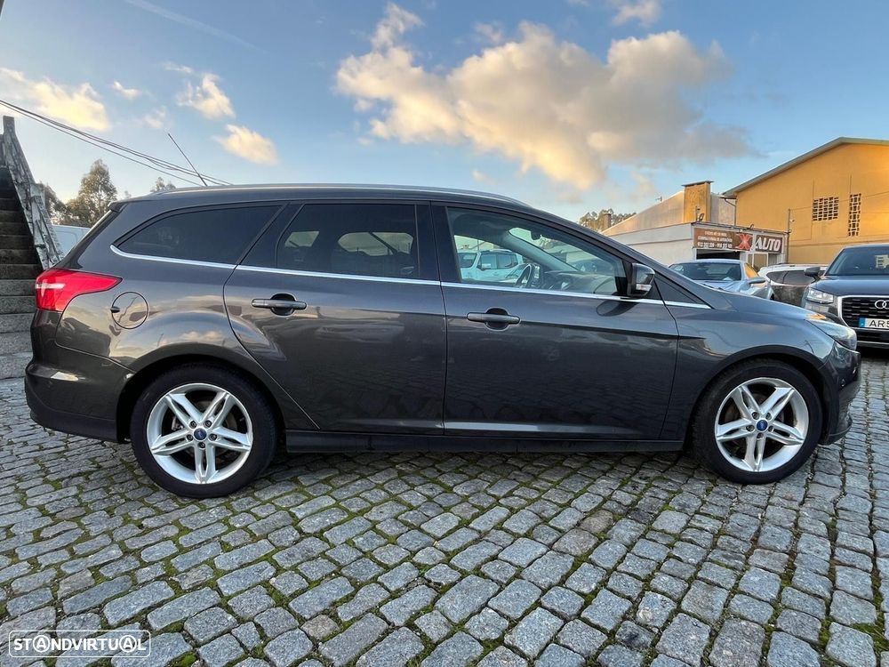 Ford Focus SW 1.0 SCTi Titanium - 7