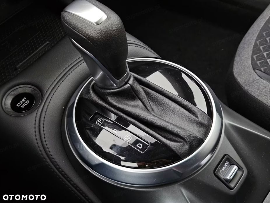 Nissan Juke 1.0 DIG-T N-Connecta DCT - 12