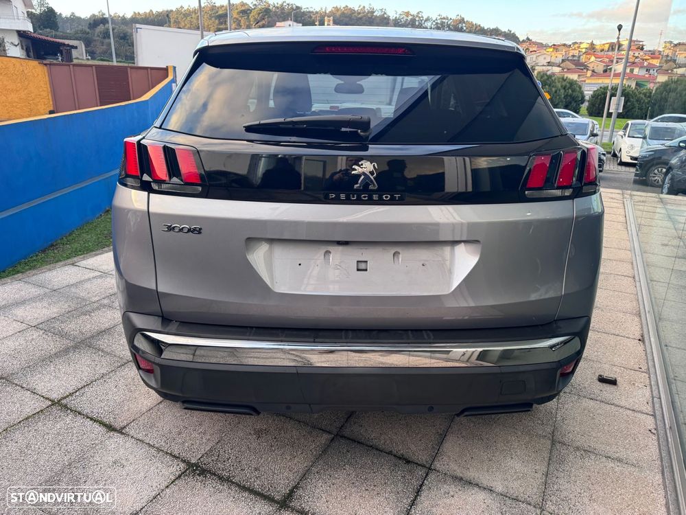 Peugeot 3008 1.2 PureTech Allure EAT8 - 3