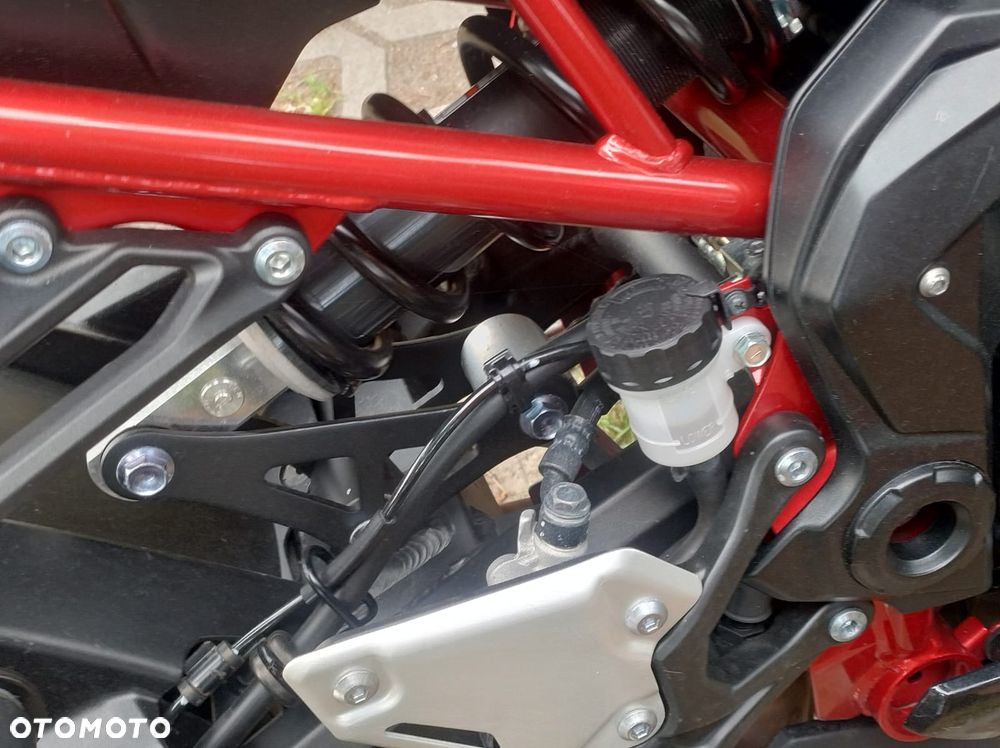 Kawasaki Z 900 - 36