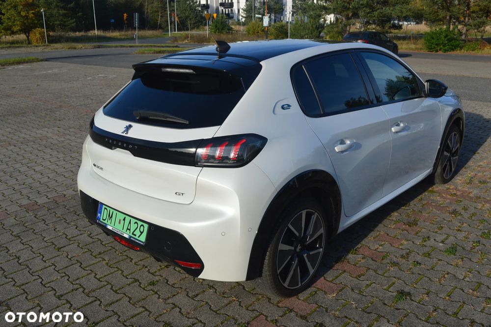 Peugeot 208 e-208 GT Line - 17