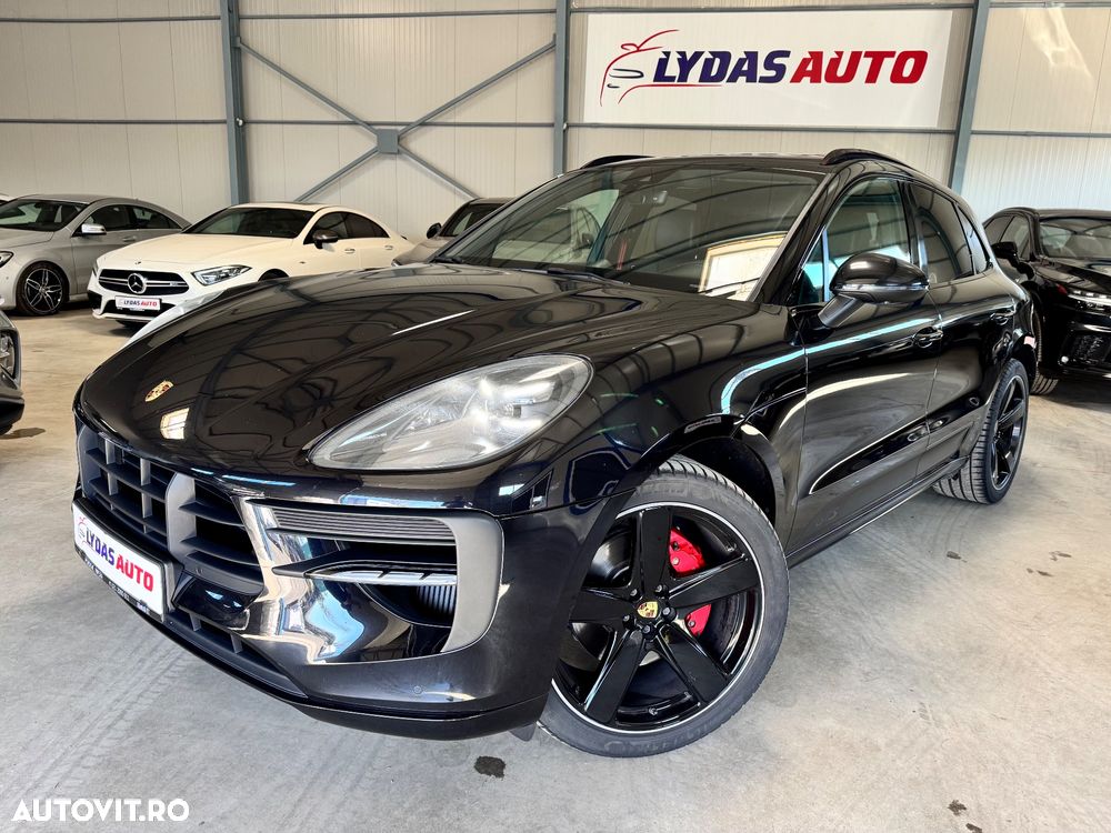 Porsche Macan GTS PDK - 1