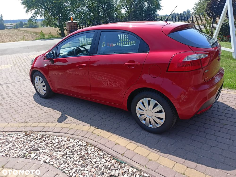 Kia Rio 1.2 Business Line - 5