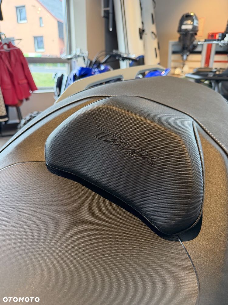 Yamaha Tmax - 5
