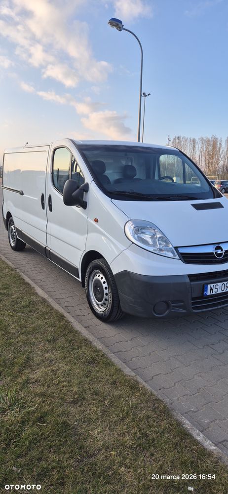 Opel Vivaro - 12