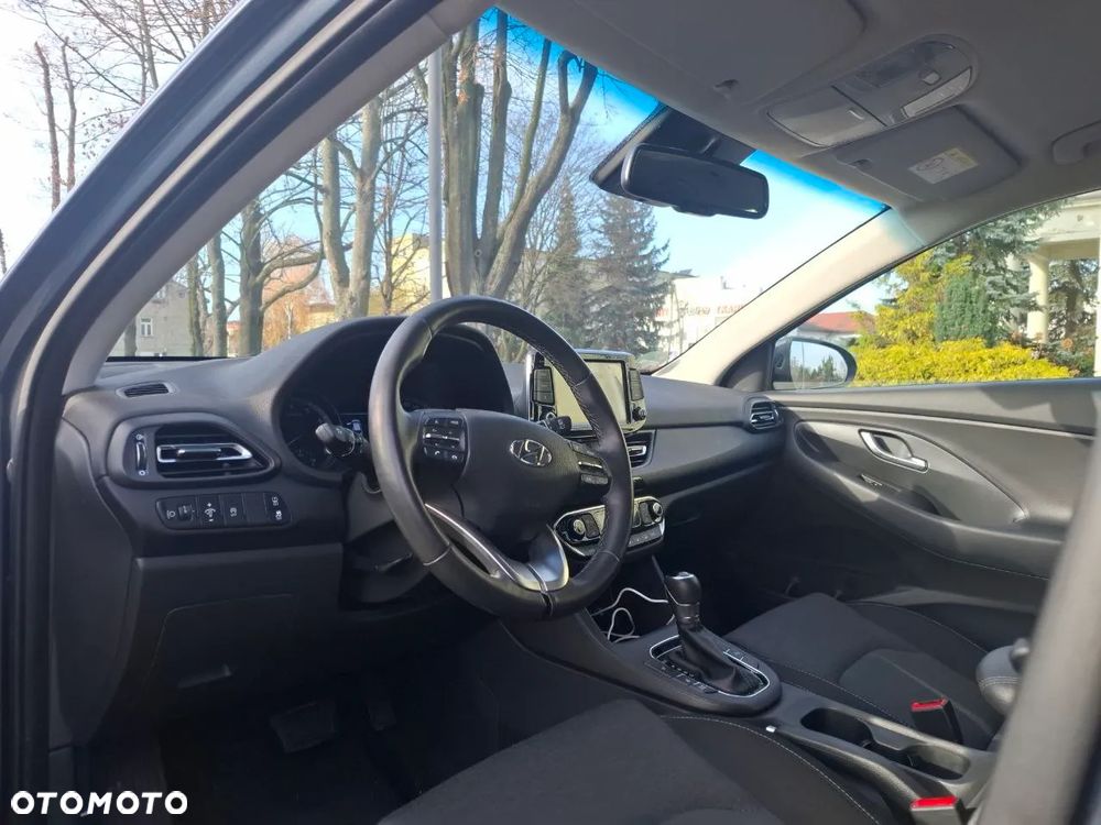 Hyundai i30 1.0 T-GDI 48V-Hybrid DCT Trend - 14