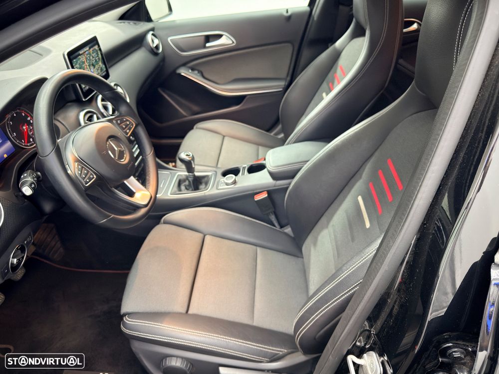 Mercedes-Benz A 180 d Urban - 13