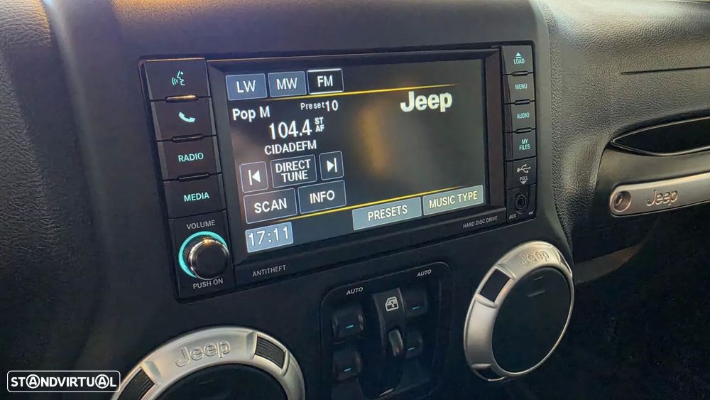 Jeep Wrangler Unlimited 2.8 CRD Sahara AT - 45