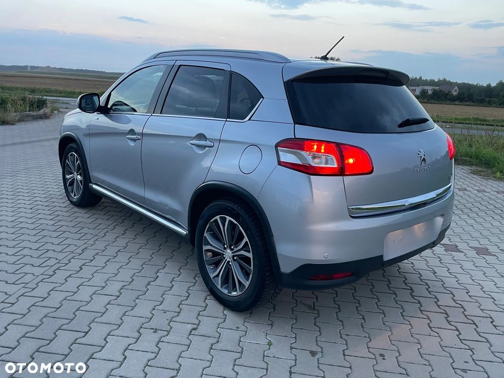 Peugeot 4008 - 4