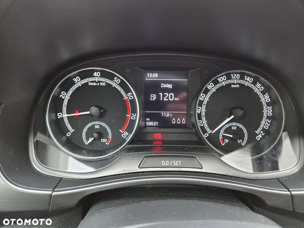 Skoda Fabia 1.0 MPI Soleil - 6