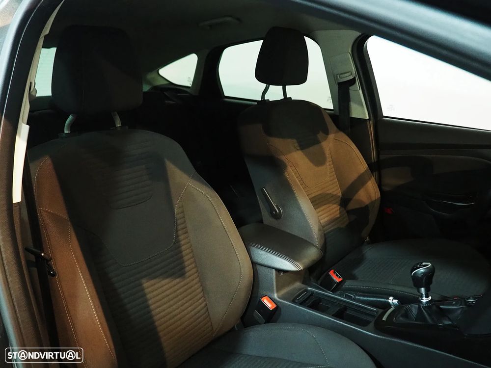 Ford Focus 1.5 TDCi Titanium - 15
