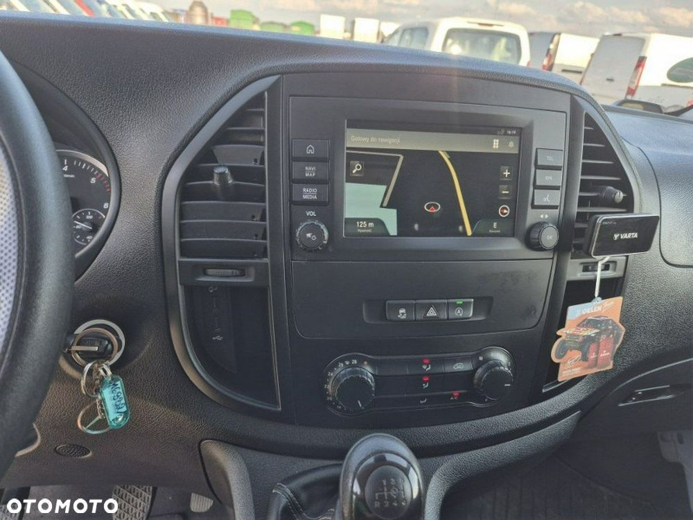 Mercedes-Benz Vito - 13