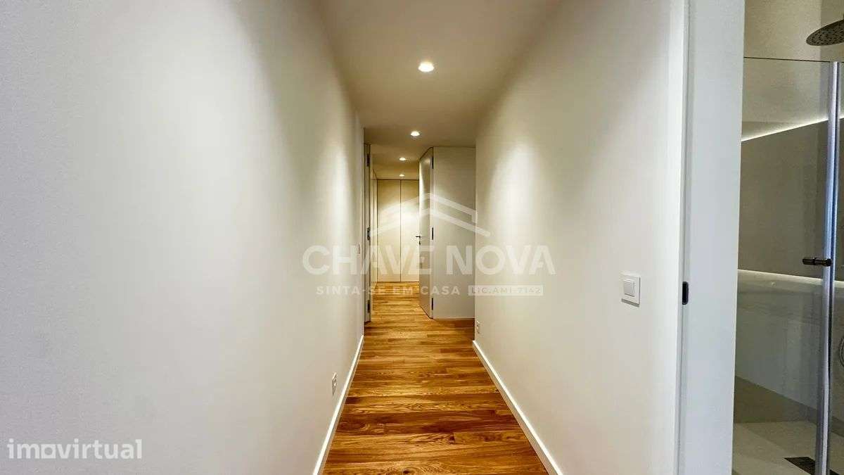 Apartamento T3 de Luxo em Campo Alegre - Grande imagem: 5/36