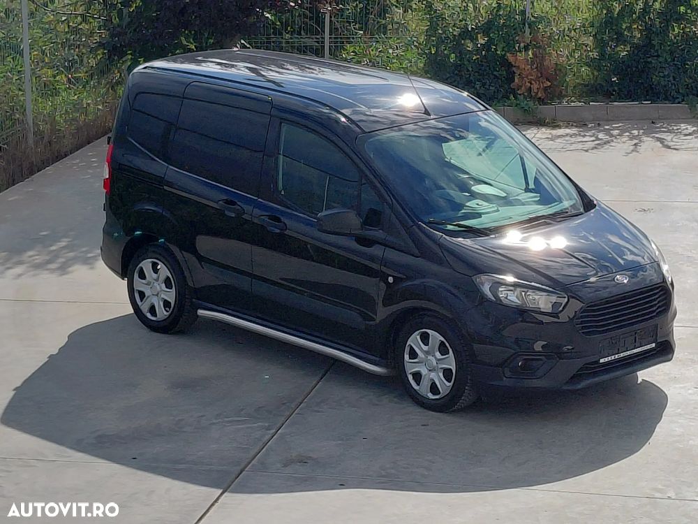 Ford Transit Courier - 2