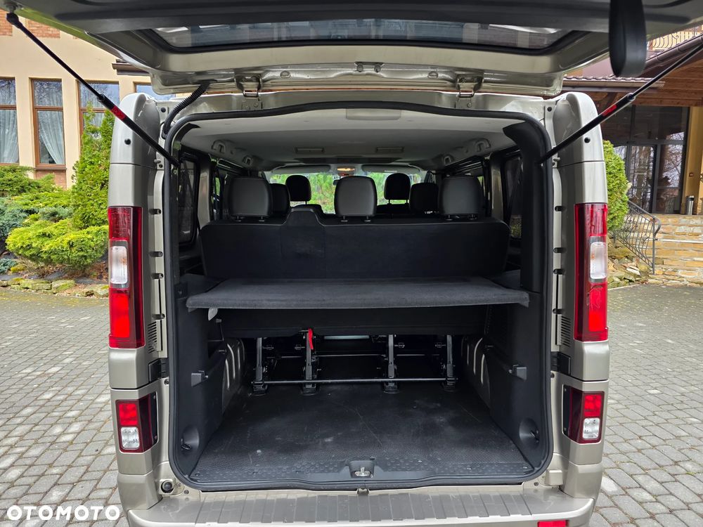 Opel Vivaro - 14