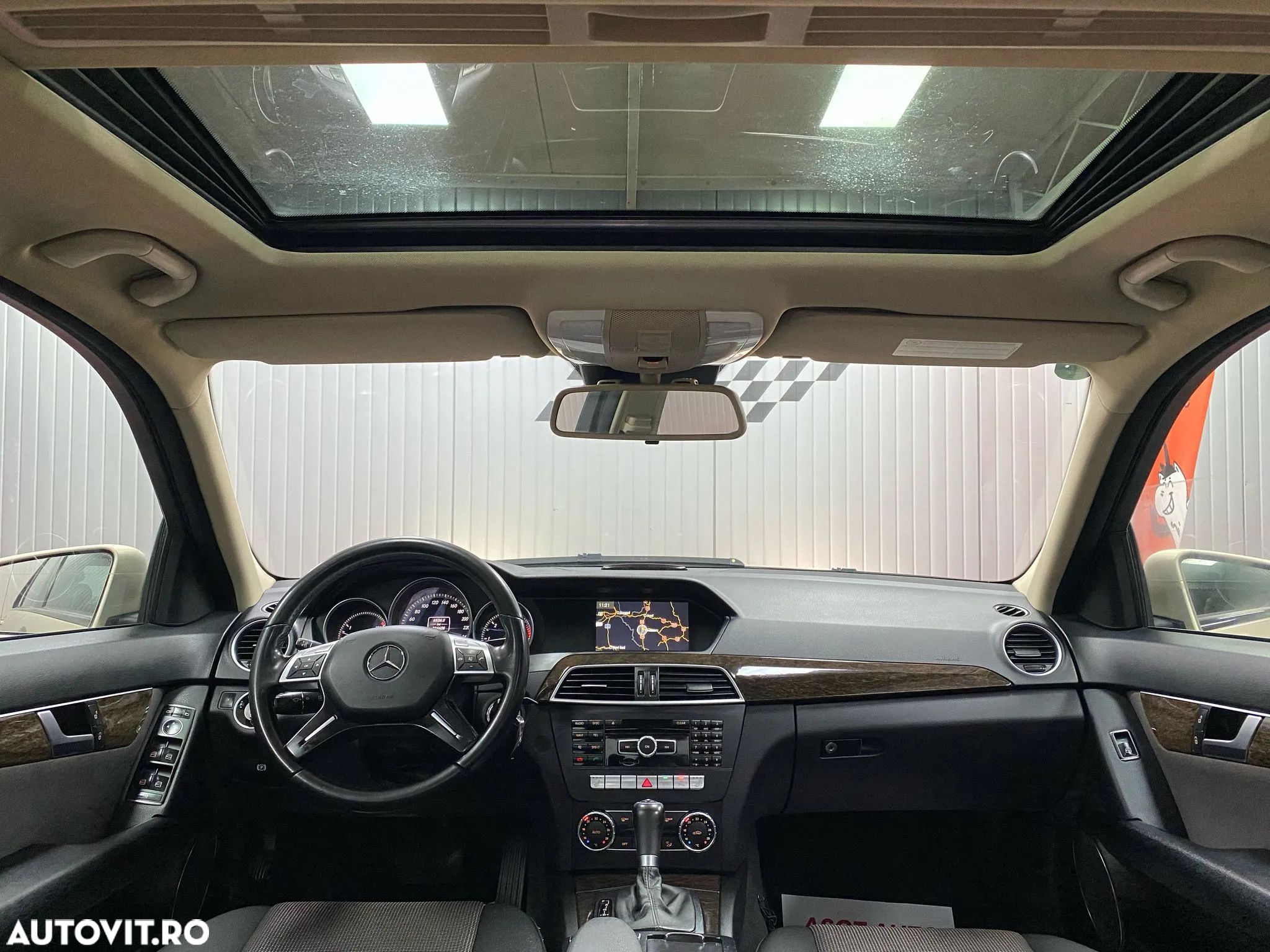 Mercedes-Benz C - 1