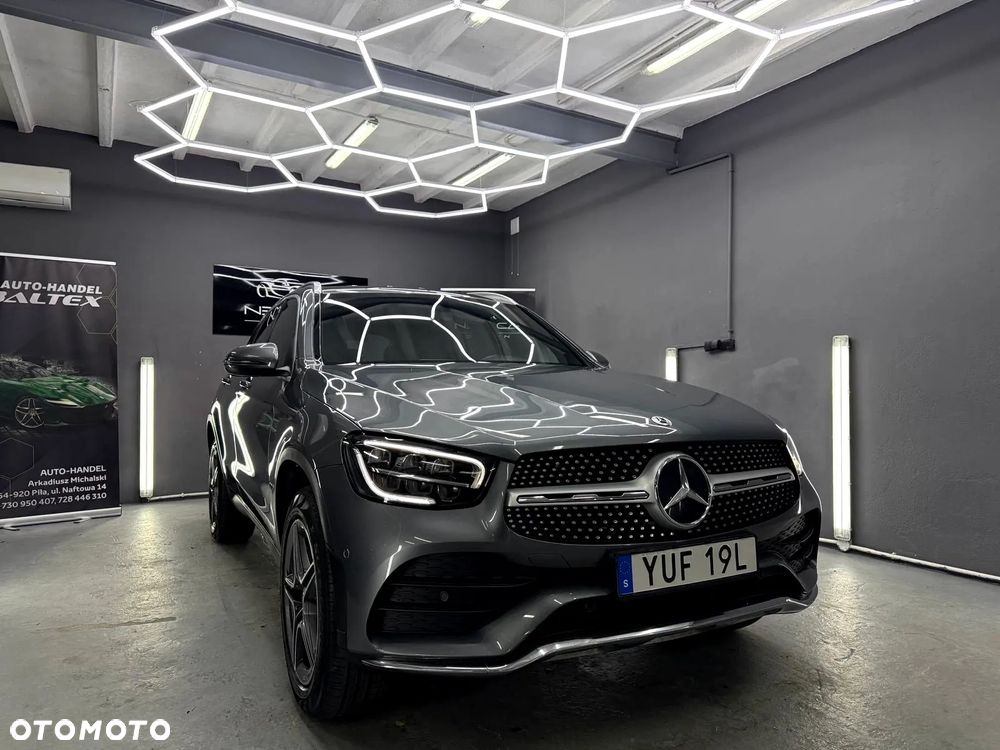 Mercedes-Benz GLC 300 de 4-Matic Business Edition - 1
