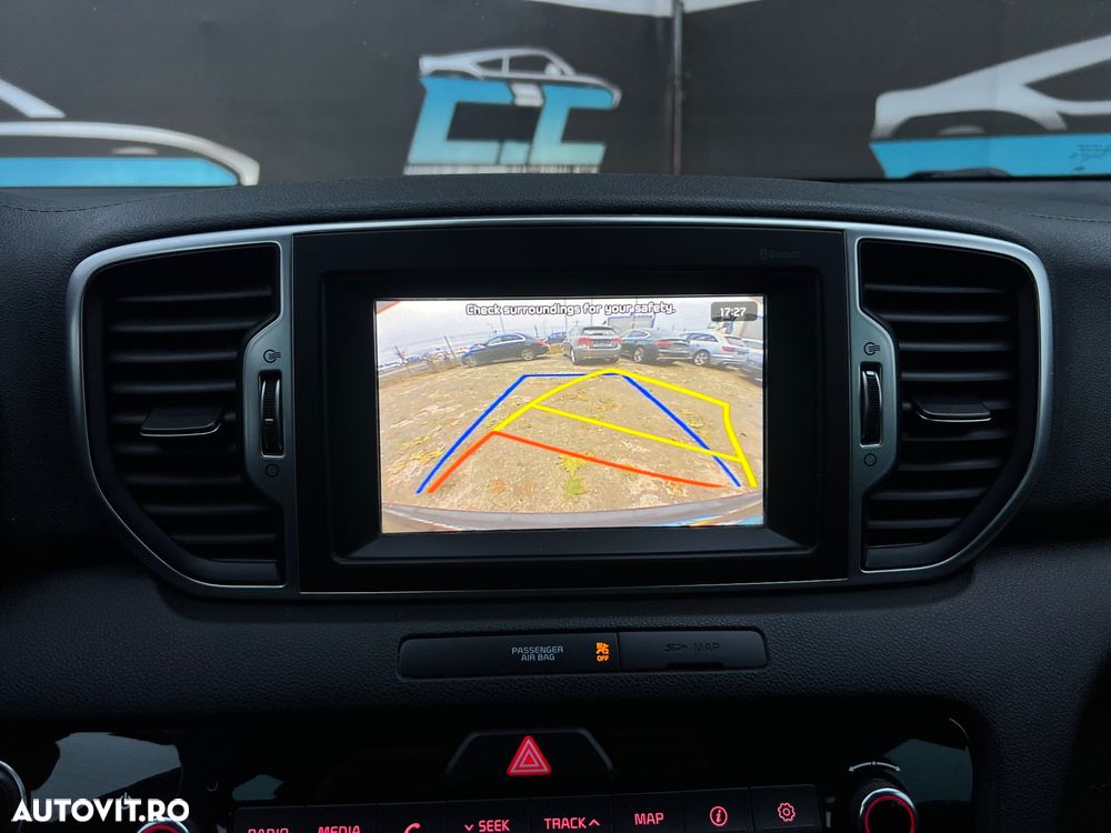 Kia Sportage 2.0 CRDI 2WD Attract - 13