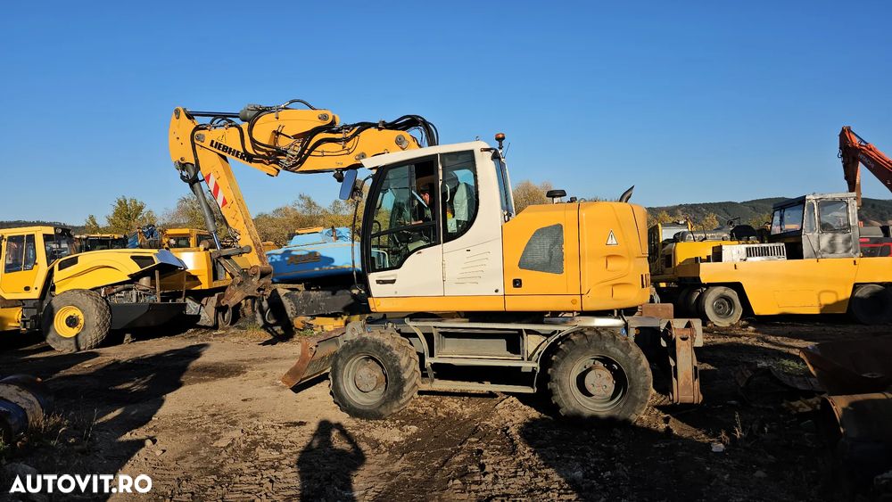 Excavator pe roți Liebherr A 914 C, A914 - 3