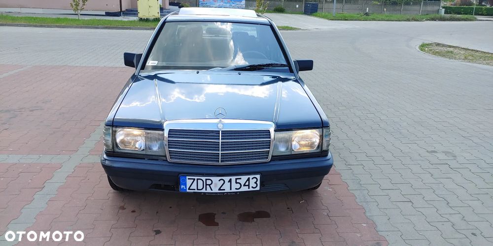 Mercedes-Benz W201 (190) - 15