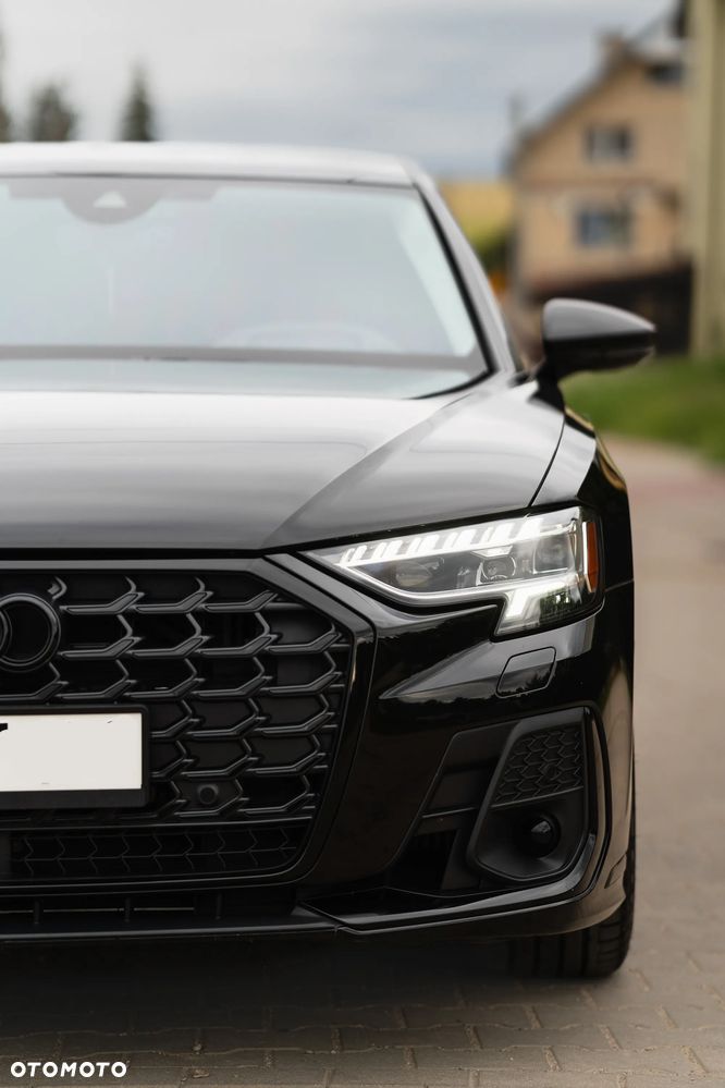 Audi A8 - 5
