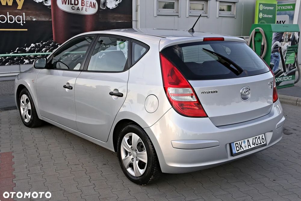 Hyundai i30 - 21