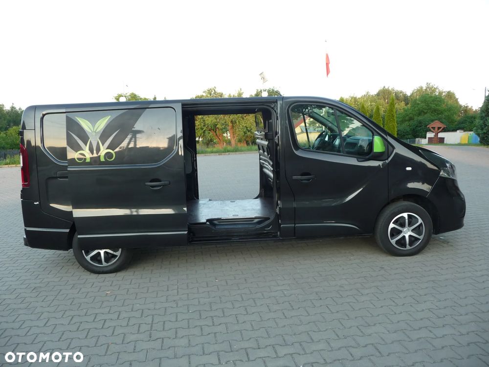 Opel Vivaro - 8