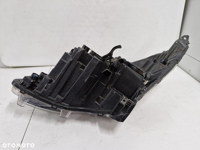 PEUGEOT 3008 I 1 LIFT LAMPA PRAWY PRZÓD PRZEDNIA PRAWA UK 9805505580 - 2