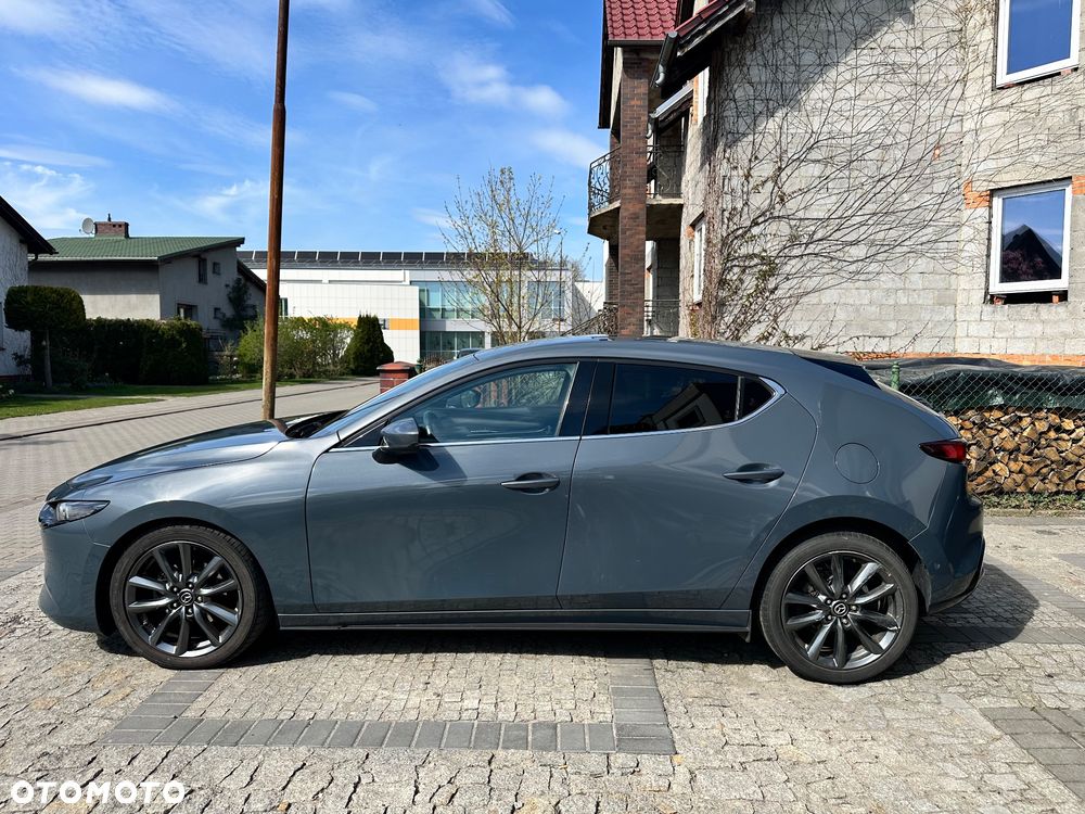 Mazda 3 - 4