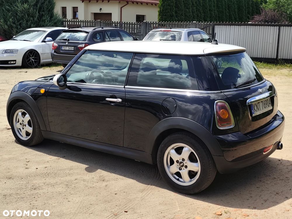 MINI Cooper D 50 Mayfair - 3
