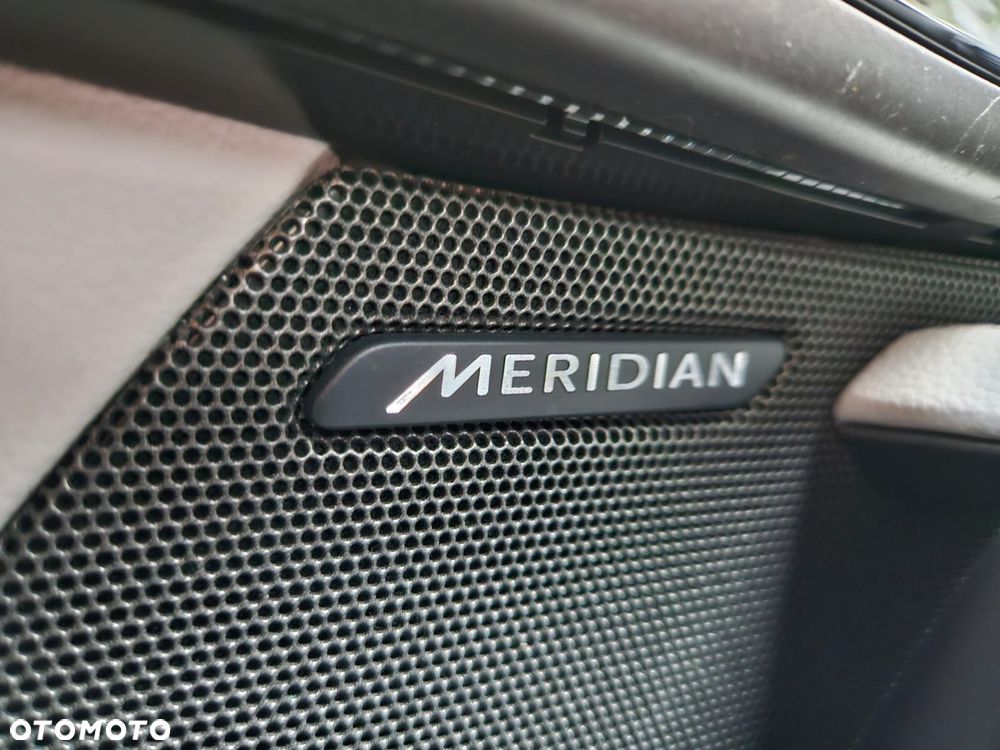 Jaguar F-Type R-Dynamic - 14