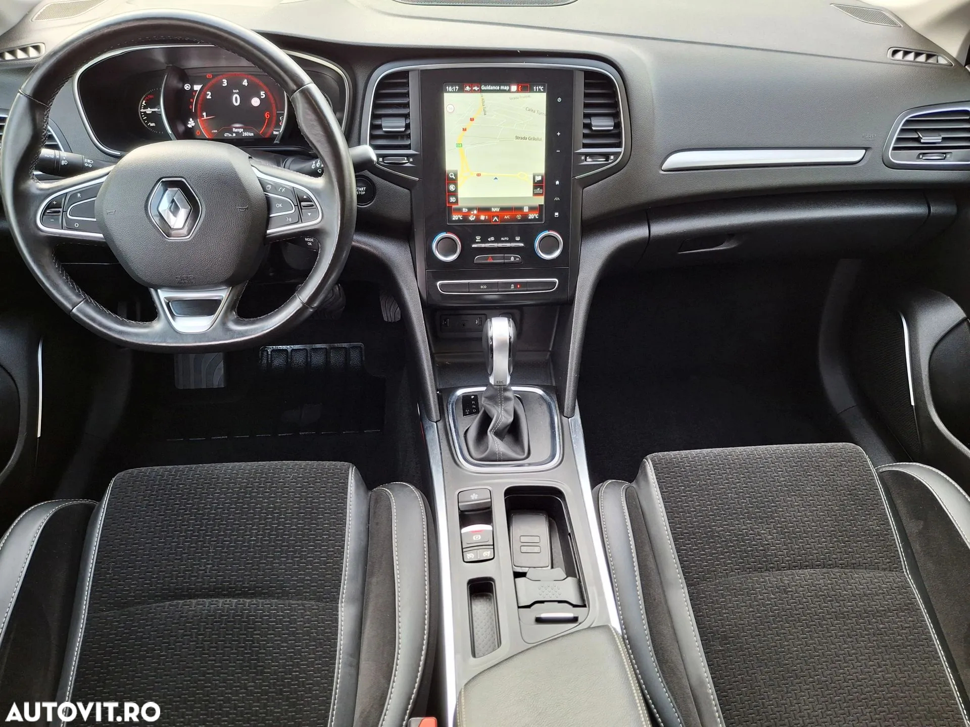 Renault Megane TCe 140 GPF EDC INTENS - 7