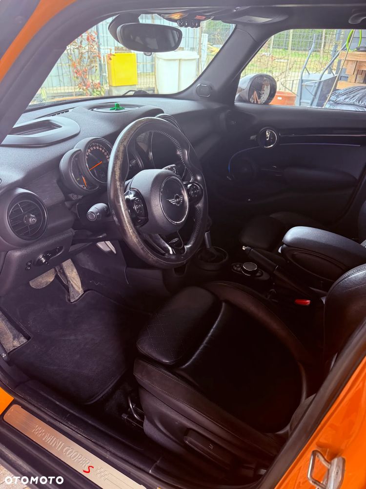 MINI Cooper S Sport-Aut - 4