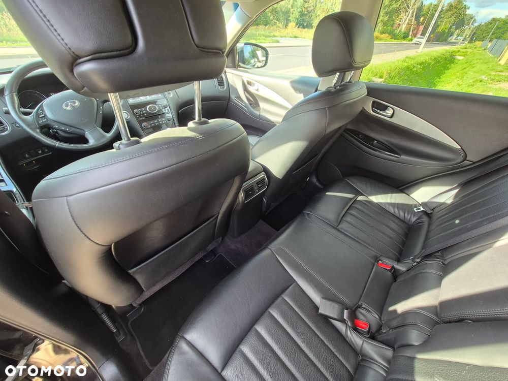 Infiniti EX EX30d Black Premium - 17