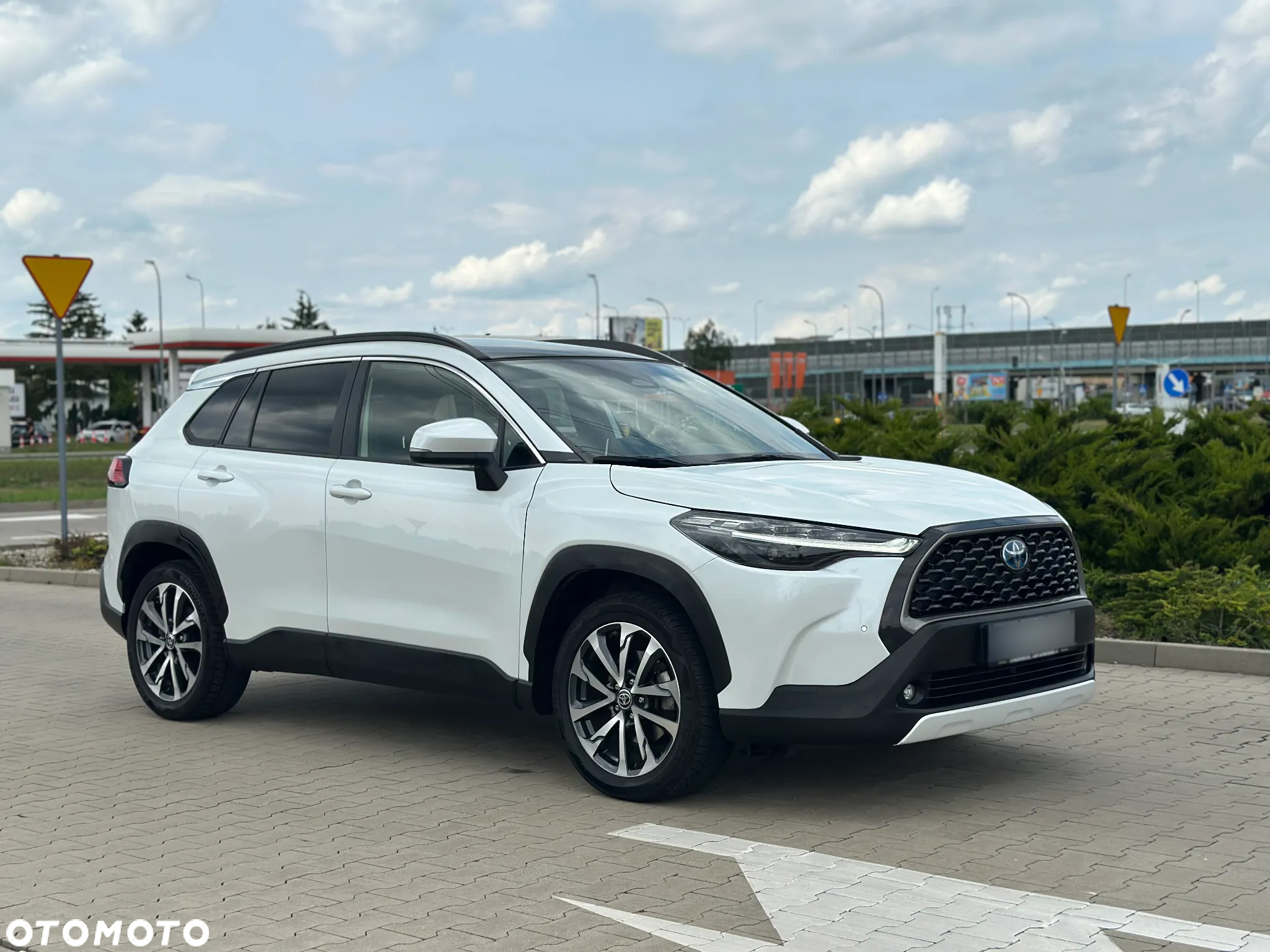 Toyota Corolla Cross 2.0 Hybrid Executive AWD - 6