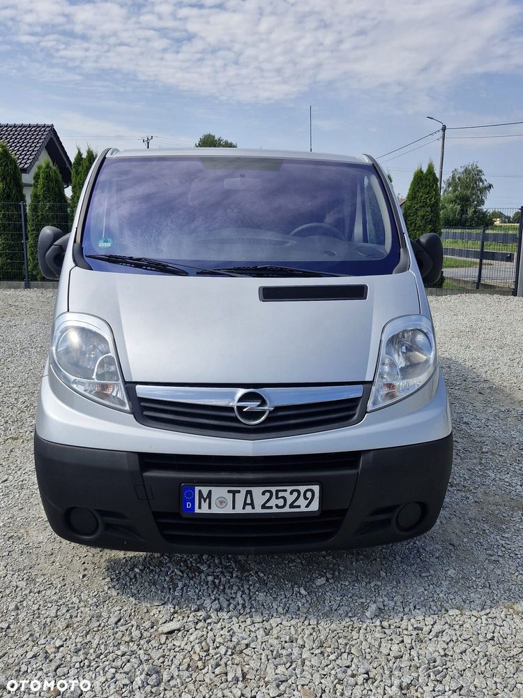 Opel Vivaro - 3