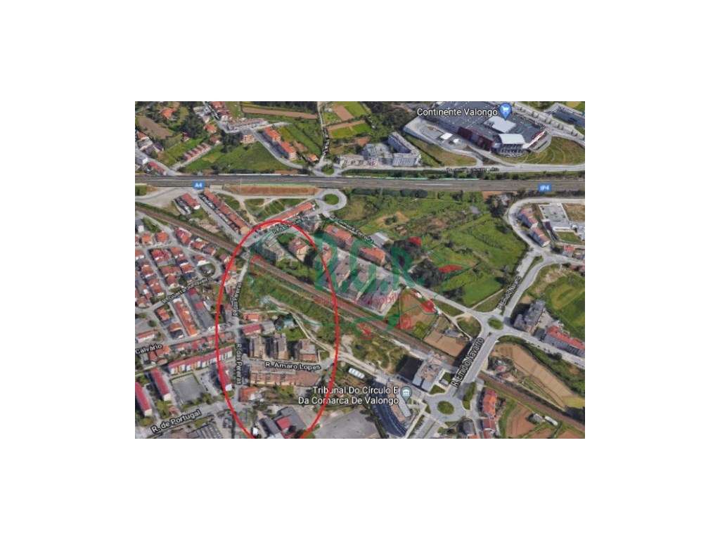 LUGAR DE GARAGEM - Centro de Valongo - Rua Amaro Lopes - Grande imagem: 4/8