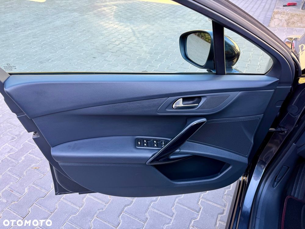 Peugeot 508 155 THP Allure - 11