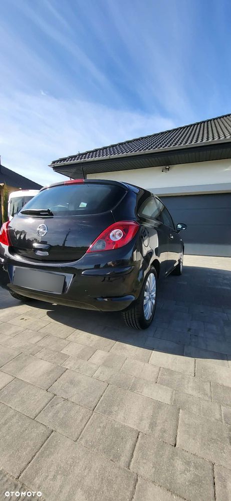 Opel Corsa 1.2 16V Cosmo - 8