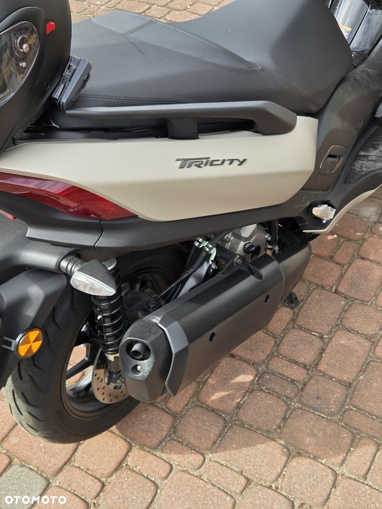 Yamaha Tricity - 6