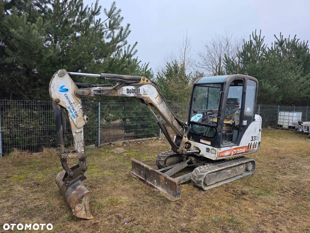 Bobcat 331 G - 1