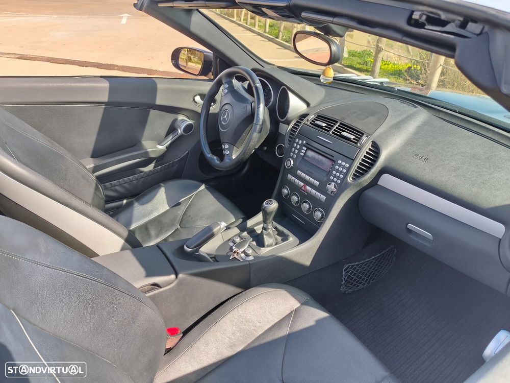 Mercedes-Benz SLK 200 Standard - 3
