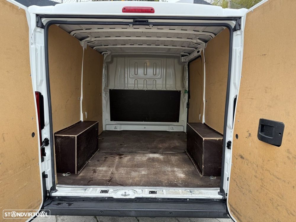 Peugeot Boxer 2.2 BlueHDi 330 L1H1 Pro - 7